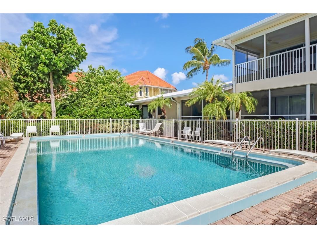 1351 Curlew Avenue #104 Naples FL 34102 225080011 image24