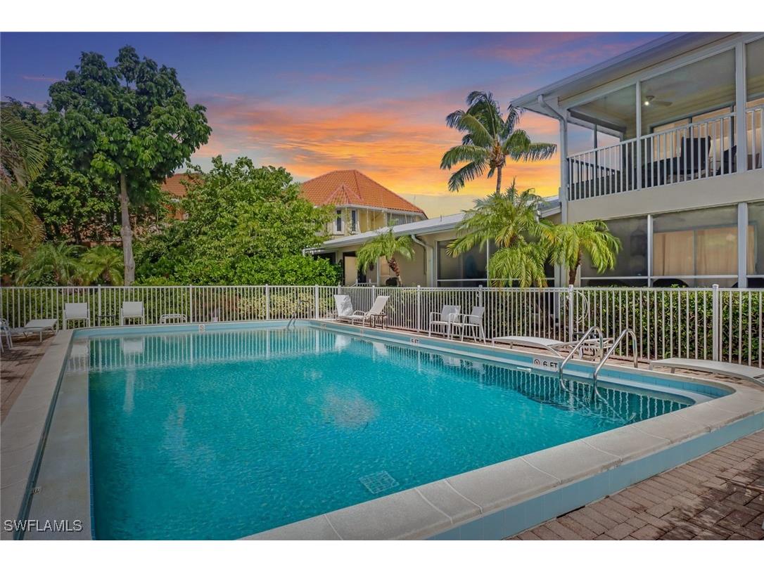 1351 Curlew Avenue #104 Naples FL 34102 225080011 image25