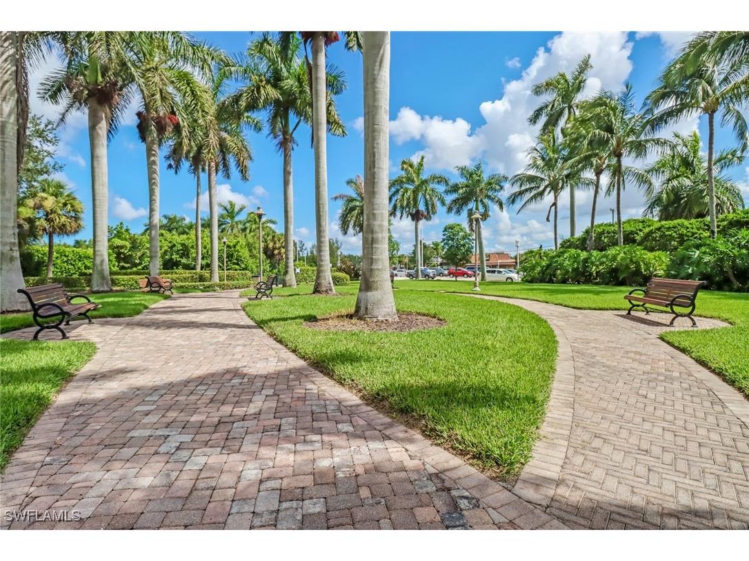 1351 Curlew Avenue #104 Naples FL 34102 226005032 image34