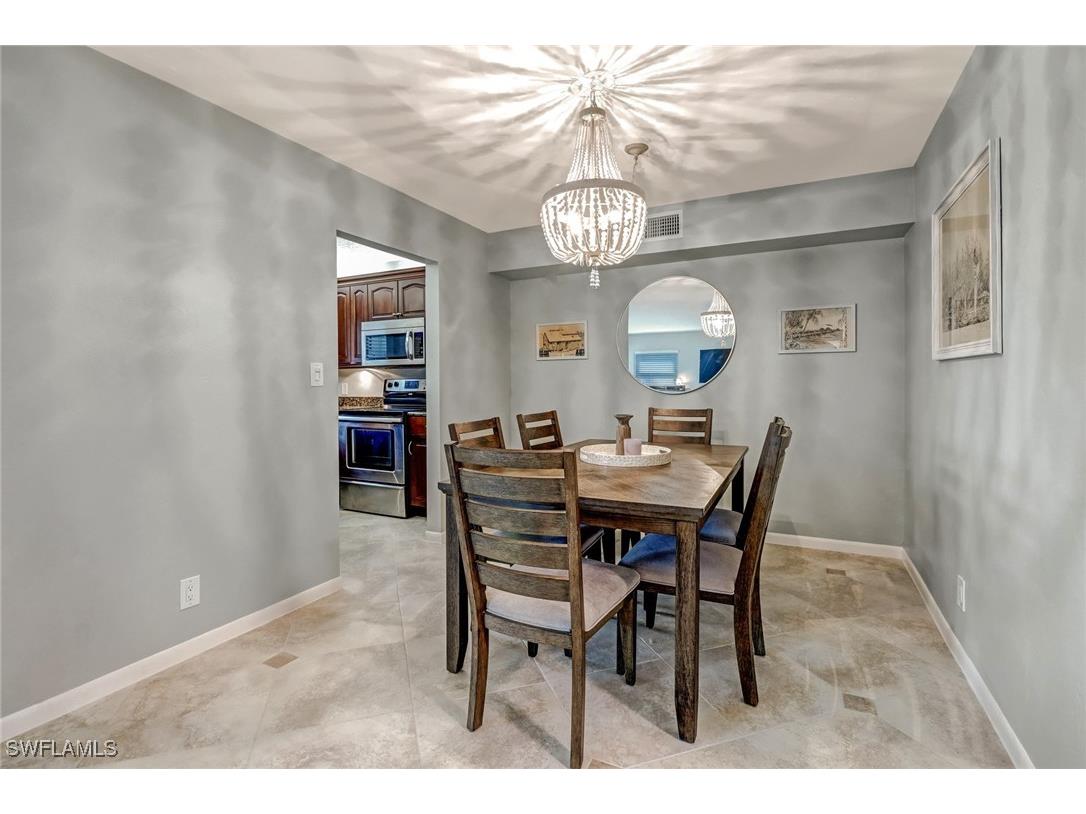 1351 Curlew Avenue #104 Naples FL 34102 226005032 image8