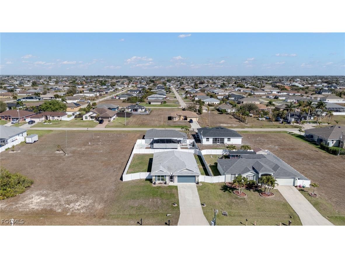 1351 NW 13th Place Cape Coral FL 33993 2026012144 image23