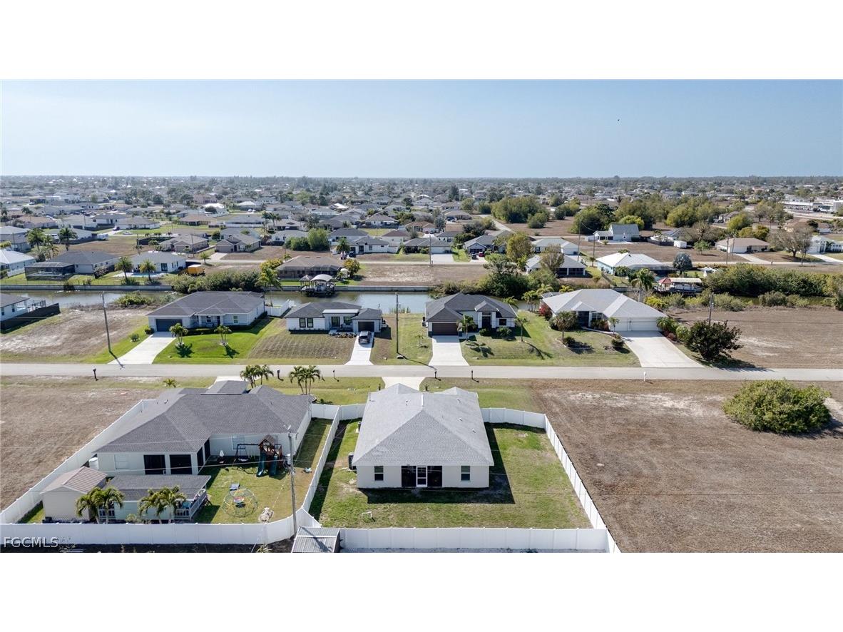 1351 NW 13th Place Cape Coral FL 33993 2026012144 image25