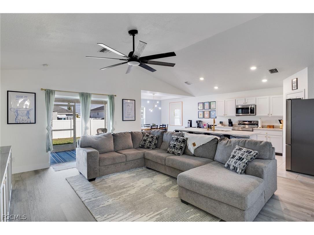 1351 NW 13th Place Cape Coral FL 33993 2026012144 image3