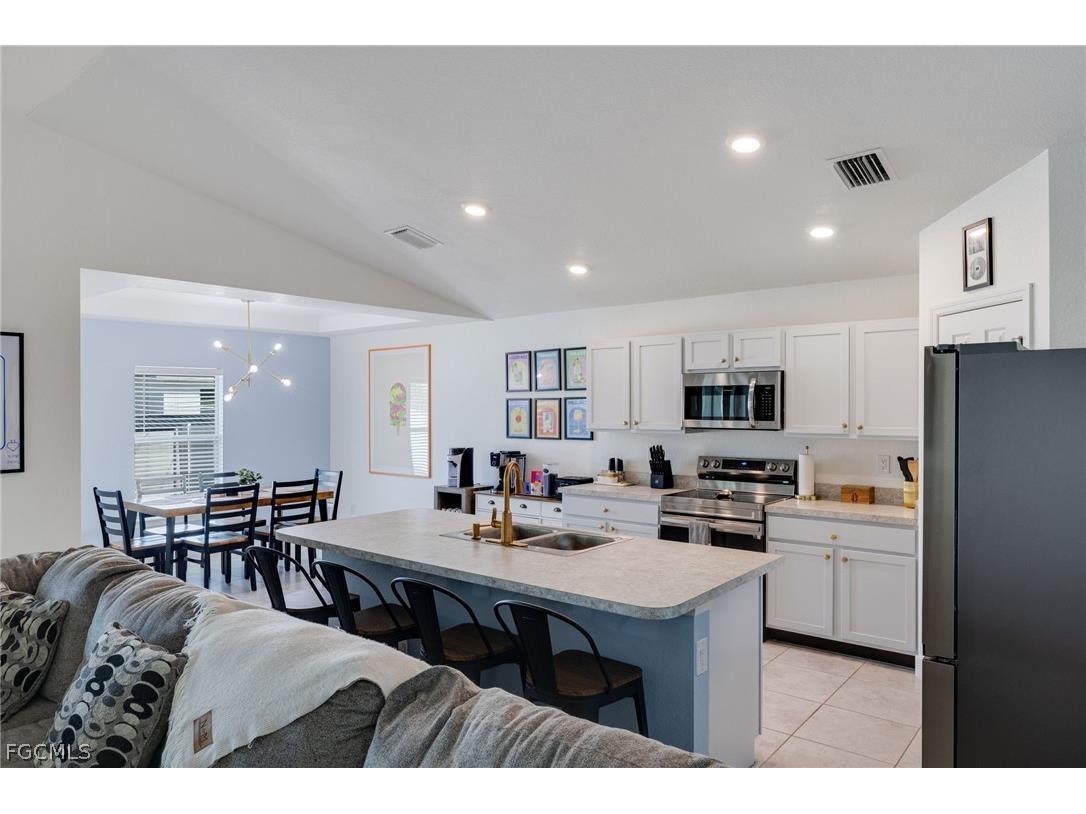 1351 NW 13th Place Cape Coral FL 33993 2026012144 image4