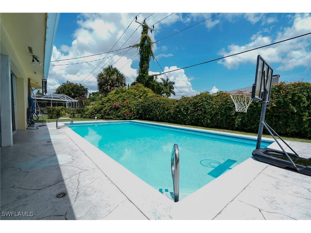 1351 Oaklawn Court Fort Myers FL 33919 225066424 image32