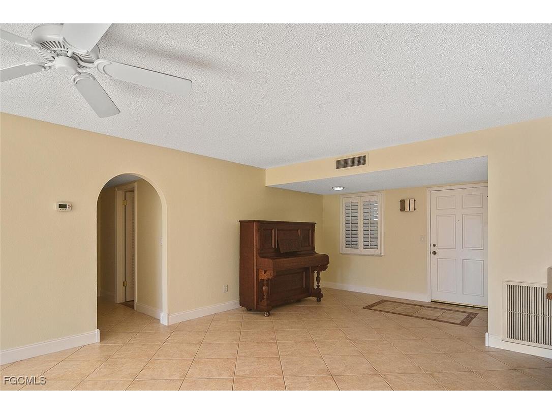 13511 Stratford Place Circle #302 Fort Myers FL 33919 2026005482 image18