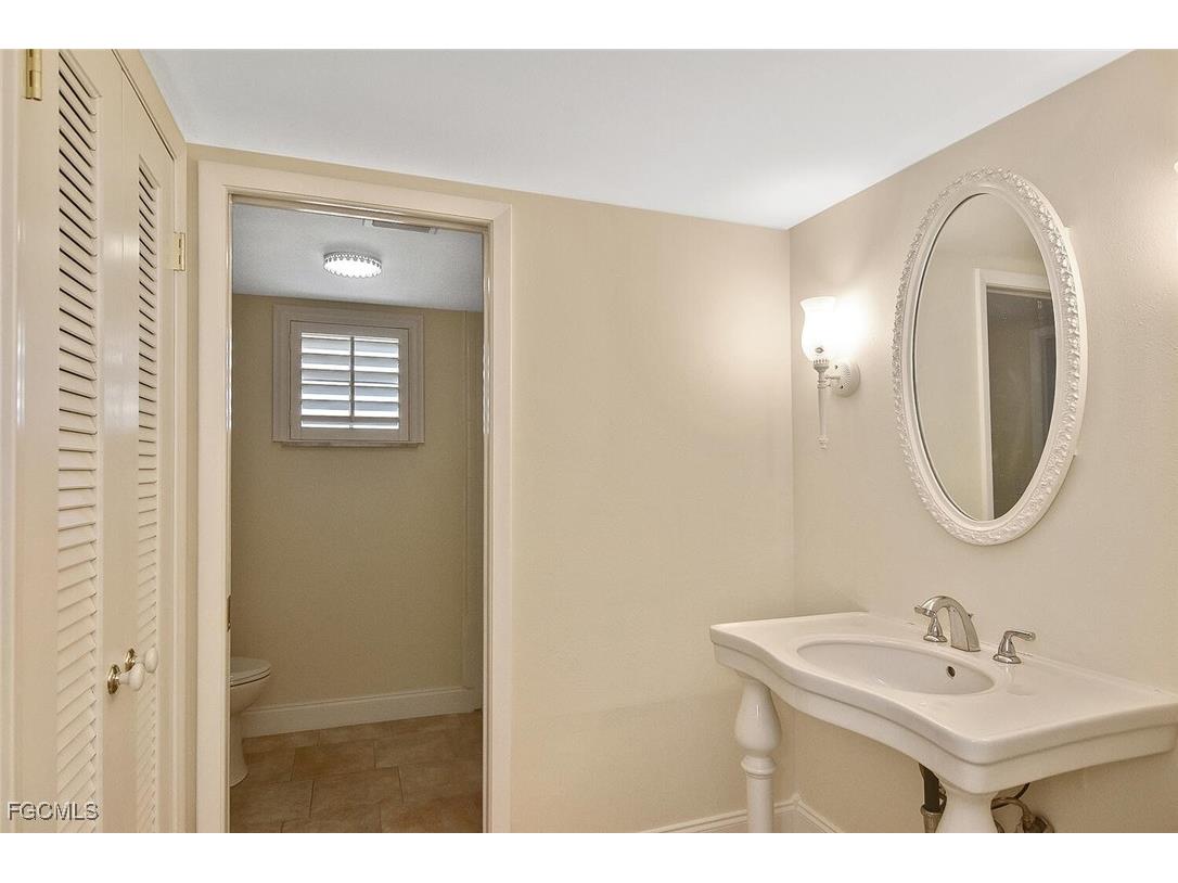 13511 Stratford Place Circle #302 Fort Myers FL 33919 2026005482 image19