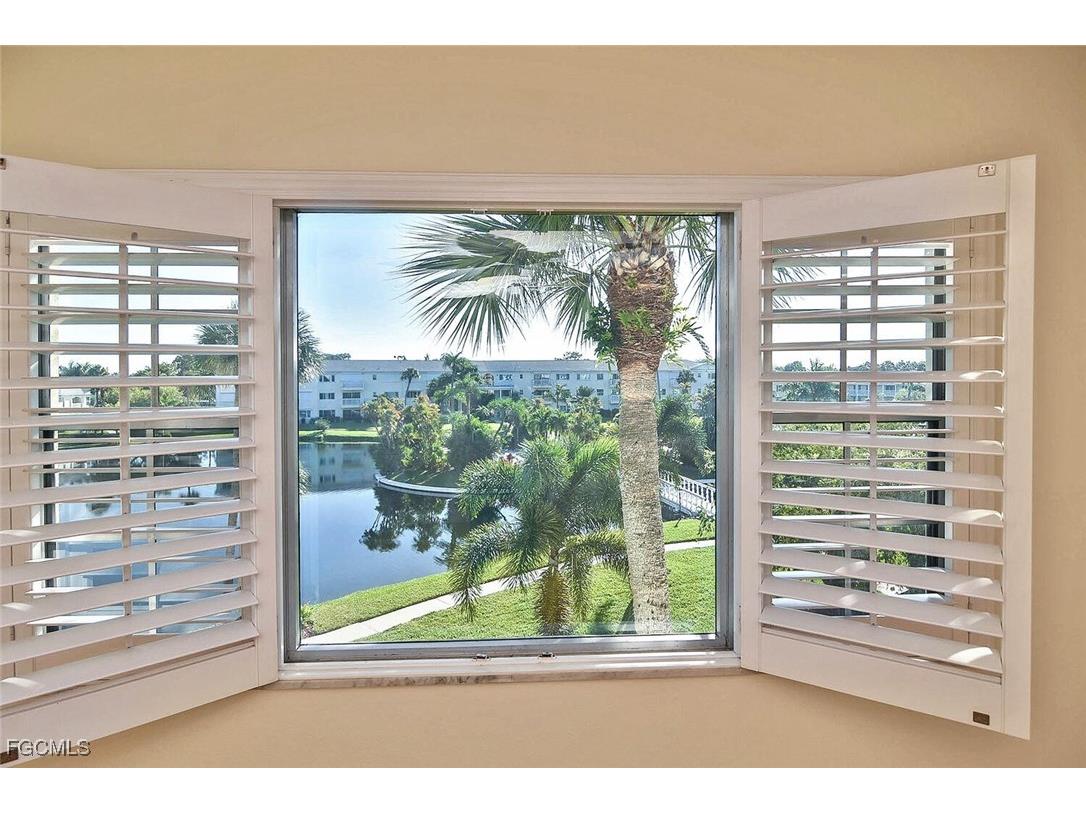 13511 Stratford Place Circle #302 Fort Myers FL 33919 2026005482 image27