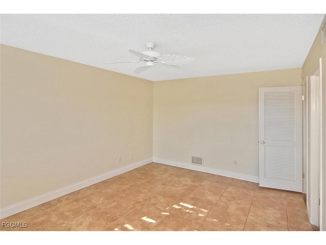 13511 Stratford Place Circle #302 Fort Myers FL 33919 2026005482 image34