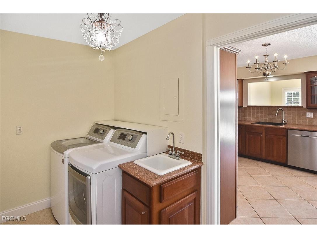 13511 Stratford Place Circle #302 Fort Myers FL 33919 2026005482 image36