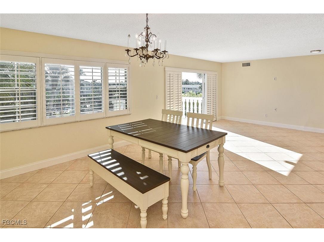 13511 Stratford Place Circle #302 Fort Myers FL 33919 2026005482 image38