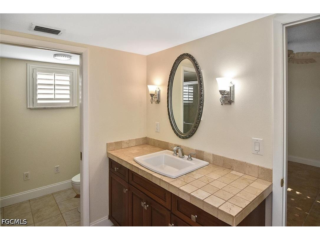 13511 Stratford Place Circle #302 Fort Myers FL 33919 2026018541 image33