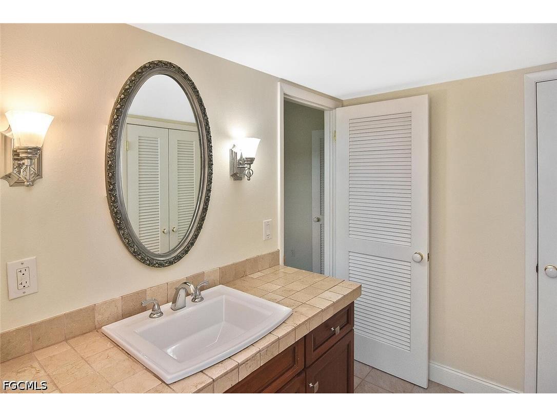 13511 Stratford Place Circle #302 Fort Myers FL 33919 2026018541 image35