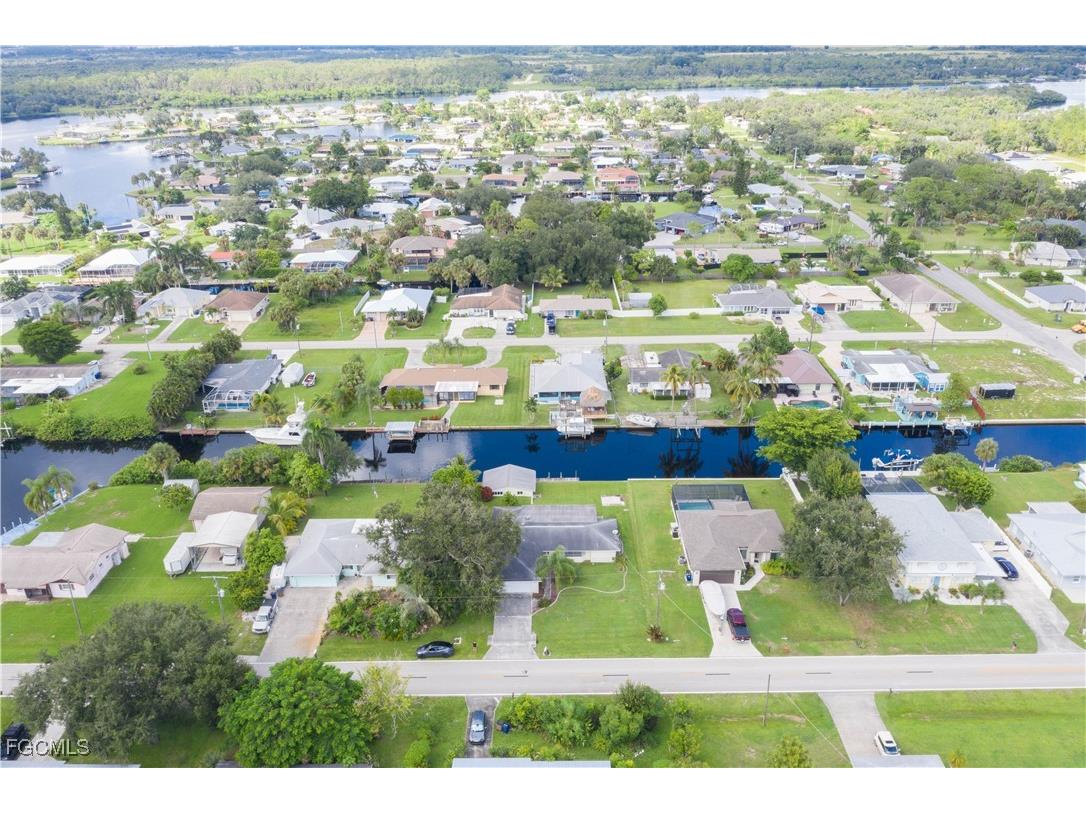 13512 Caribbean Boulevard Fort Myers FL 33905 2025009774 image30