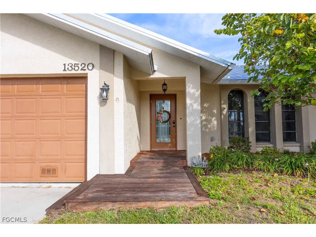 13520 Island Road Fort Myers FL 33905 2026012376 image1
