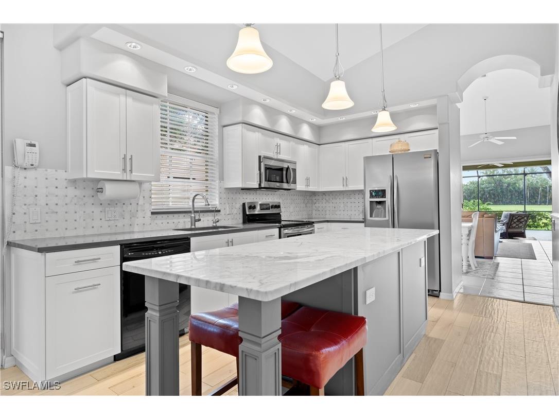 13520 Southampton Drive Bonita Springs FL 34135 225056349 image8