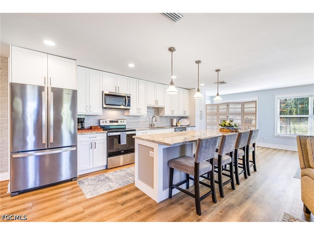 13520 Stratford Place Circle #201 Fort Myers FL 33919 2026017447 image3