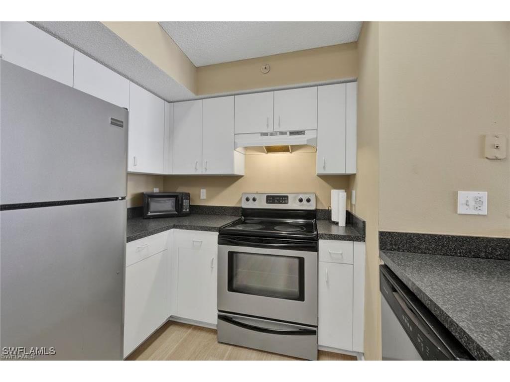 13521 Eagle Ridge Drive #121 Fort Myers FL 33912 225064259 image3