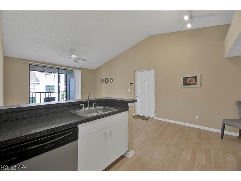 13521 Eagle Ridge Drive #121 Fort Myers FL 33912 225064259 image4