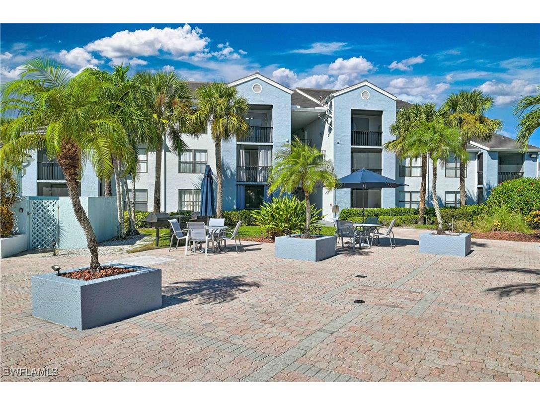 13521 Eagle Ridge Drive #136 Fort Myers FL 33912 225076467 image1