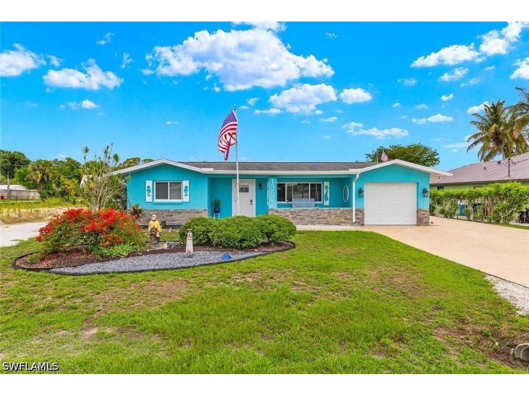 13527 Marquette Boulevard Fort Myers FL 33905 226014676 image1