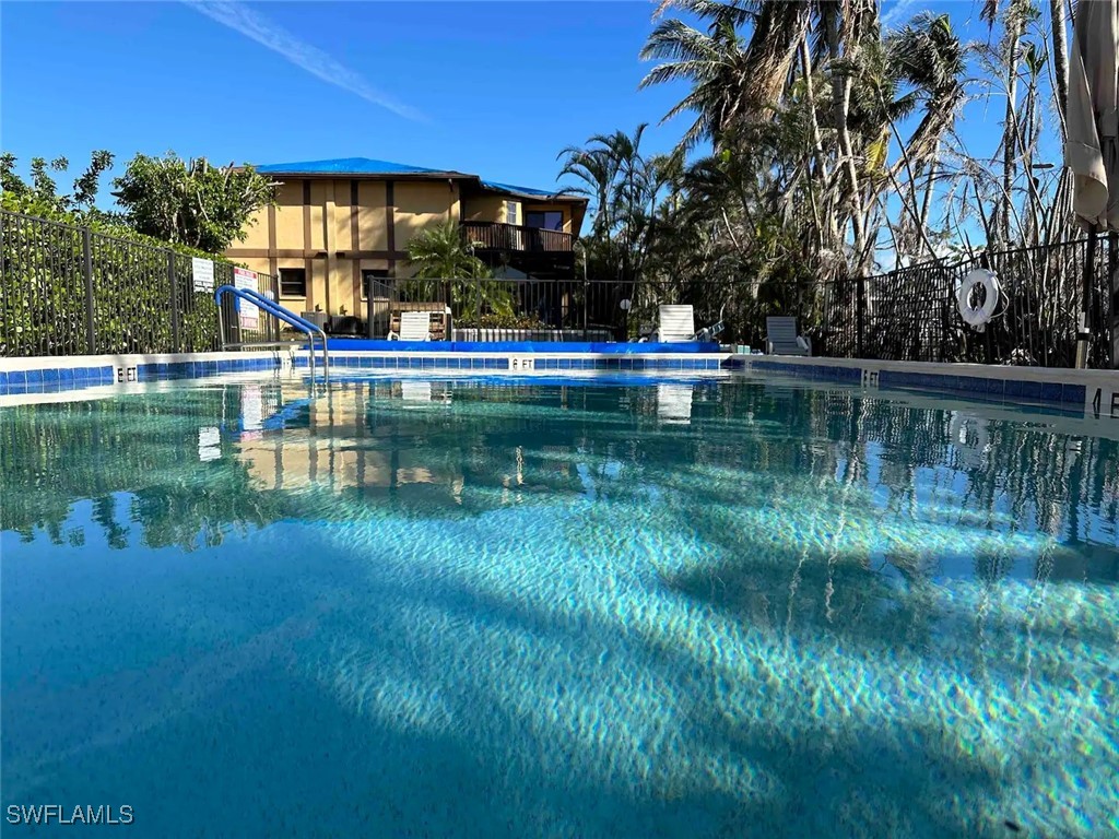 13527 Siesta Pines Court Fort Myers FL 33908 225066411 image1