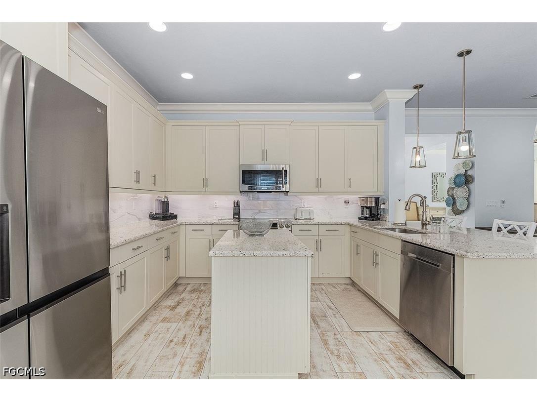 13528 Mandarin Circle Naples FL 34109 2026020290 image17