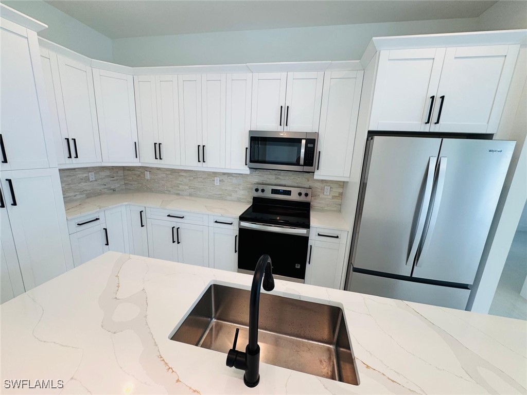 1353 Everglades Blvd N Naples FL 34120 225071008 image10