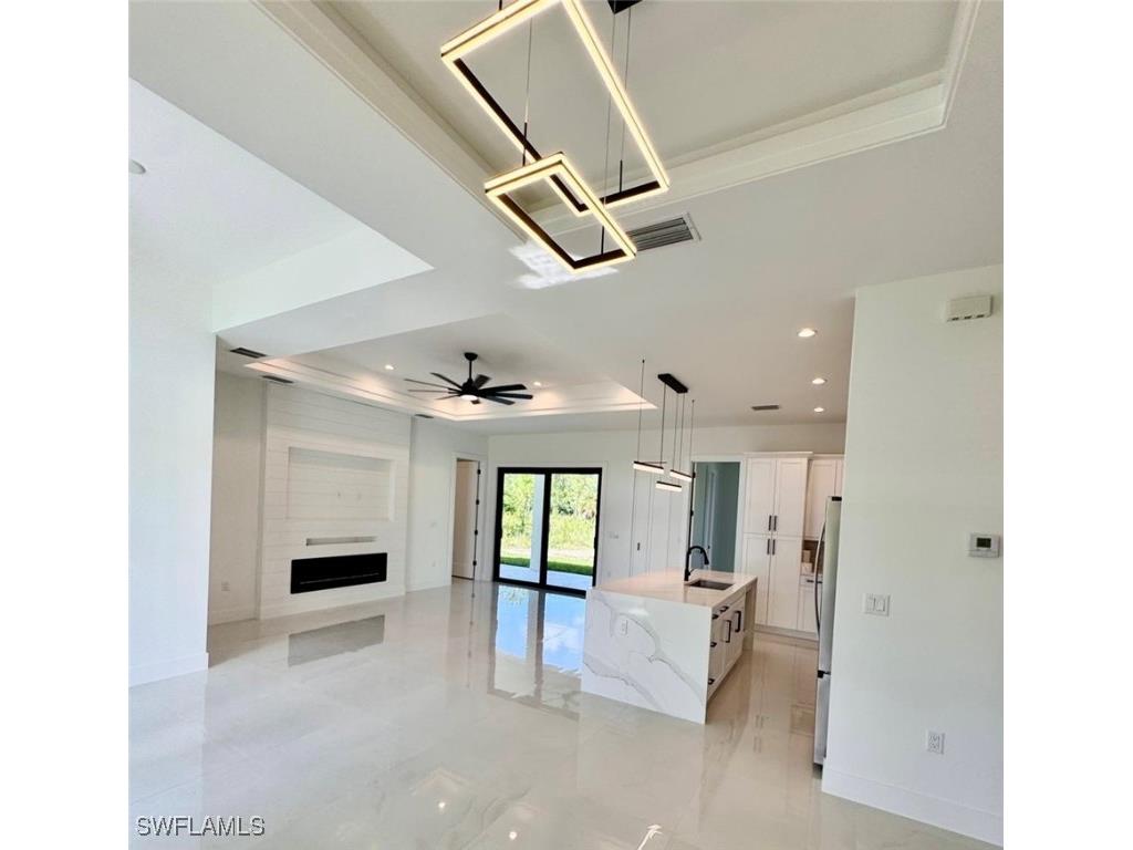 1353 Everglades Blvd N Naples FL 34120 225071008 image7