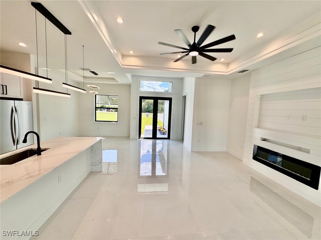 1353 Everglades Blvd N Naples FL 34120 225071008 image9