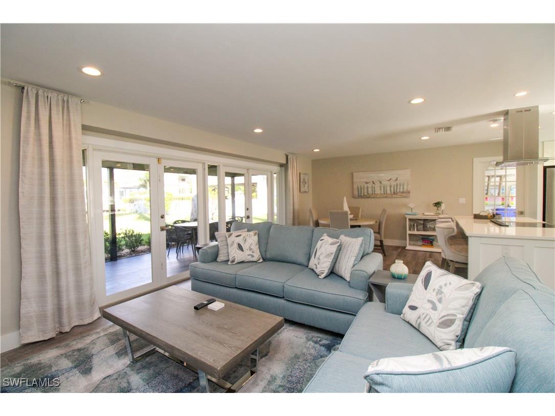 1353 Pelican Avenue Naples FL 34102 225083499 image13