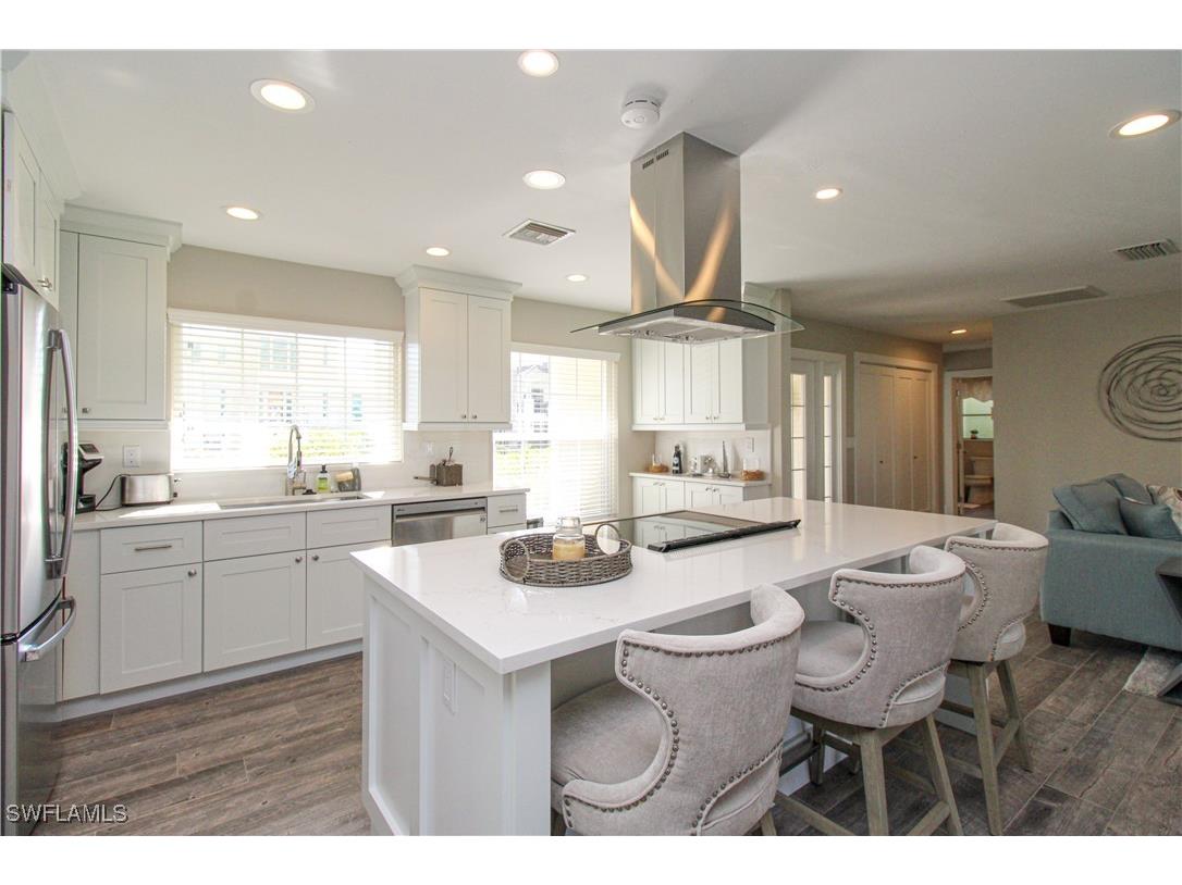 1353 Pelican Avenue Naples FL 34102 225083499 image26