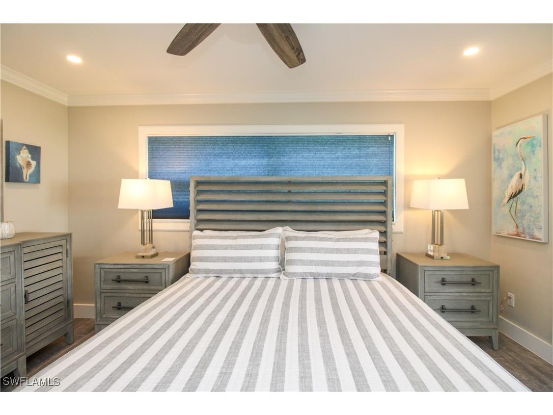 1353 Pelican Avenue Naples FL 34102 225083499 image27