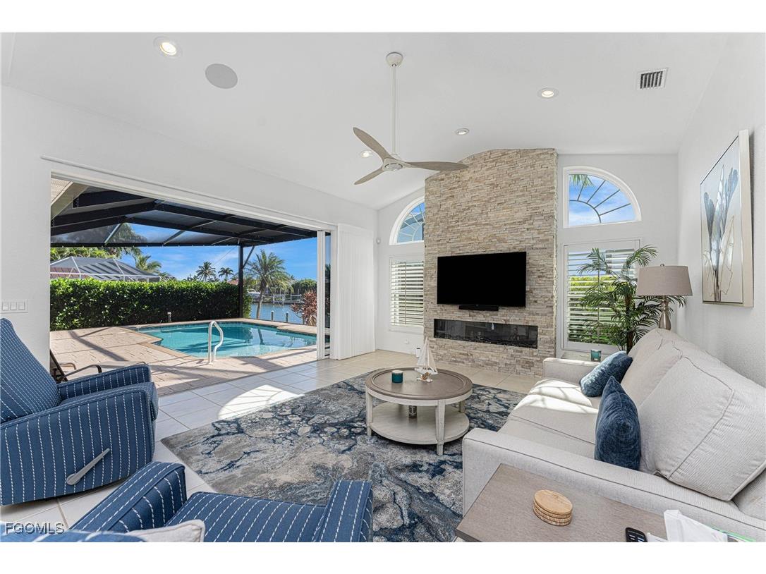 1353 Thrasher Drive Punta Gorda FL 33950 2025020869 image10