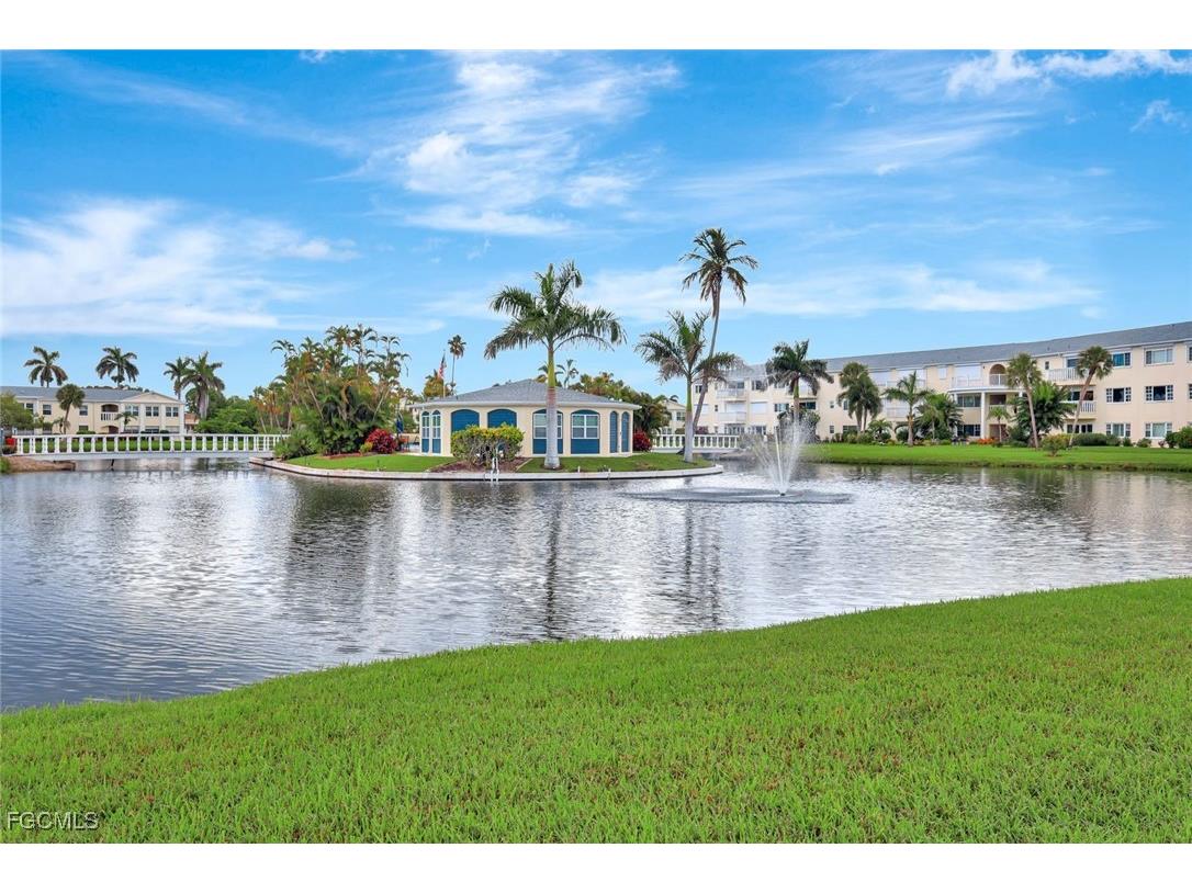 13530 Stratford Place Circle #104 Fort Myers FL 33919 2025000069 image17