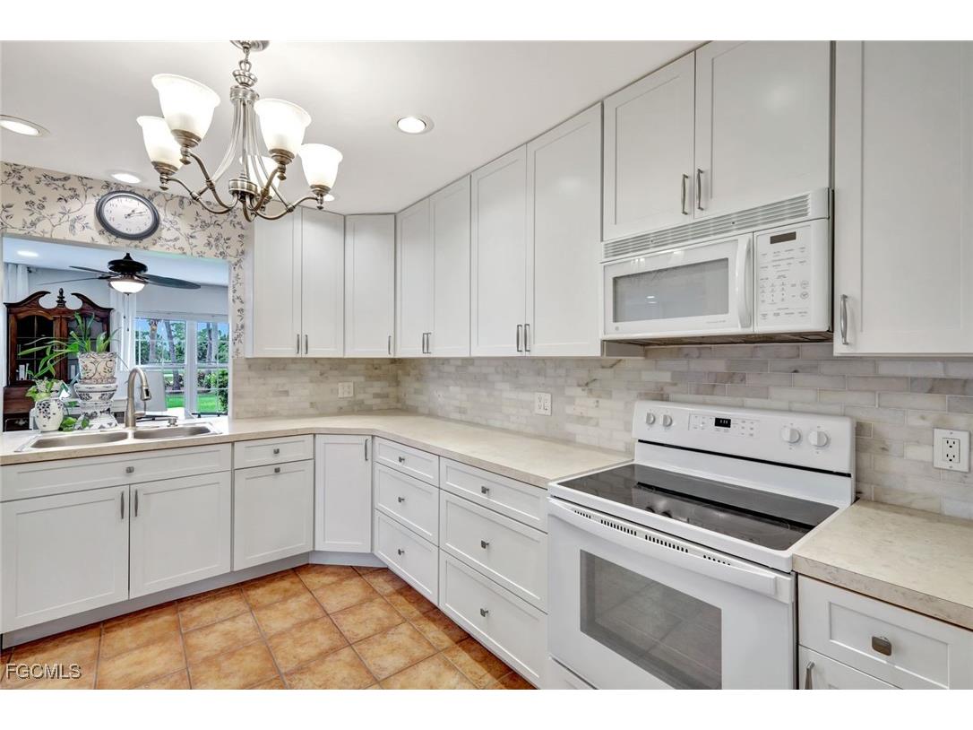 13530 Stratford Place Circle #104 Fort Myers FL 33919 2025000069 image4