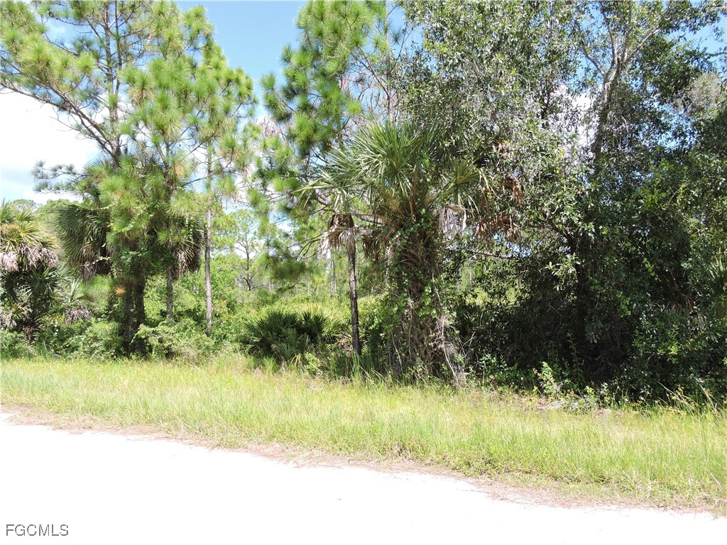 13534 Suribachi Avenue Port Charlotte FL 33953 2025006047 image3