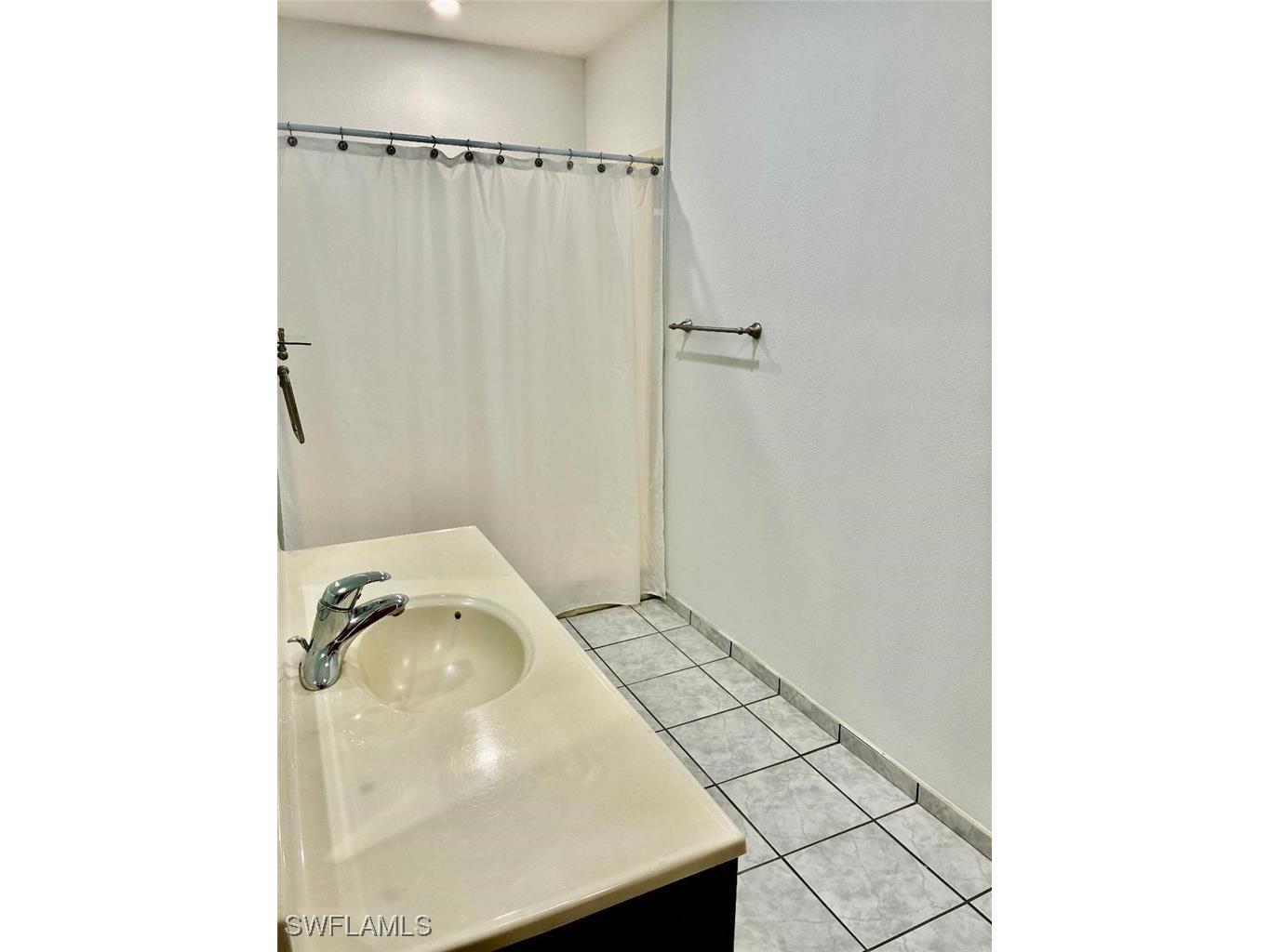 1354 Jambalana Lane Fort Myers FL 33901 226003862 image10