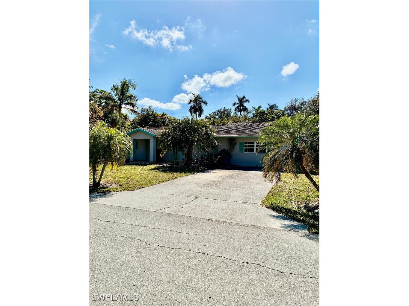 1354 Jambalana Lane Fort Myers FL 33901 226003862 image2