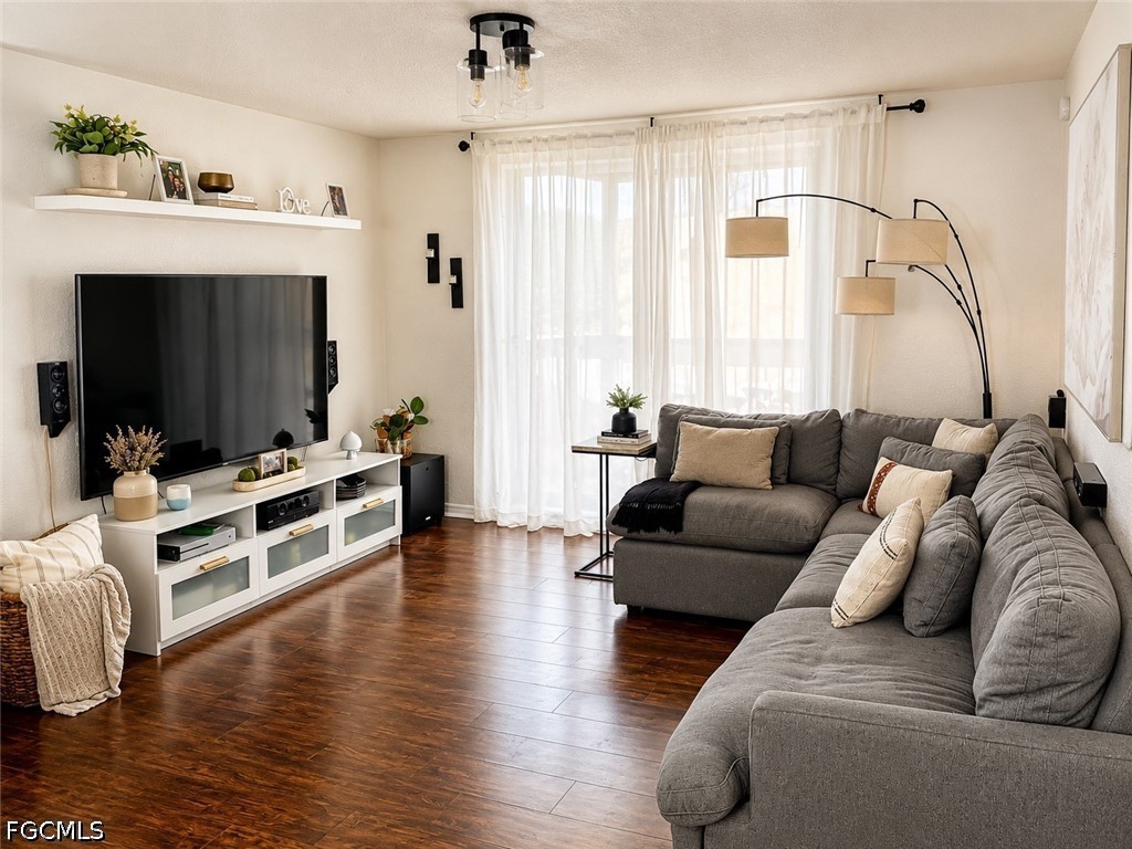 13545 Eagle Ridge Drive #825 Fort Myers FL 33912 2026025448 image1