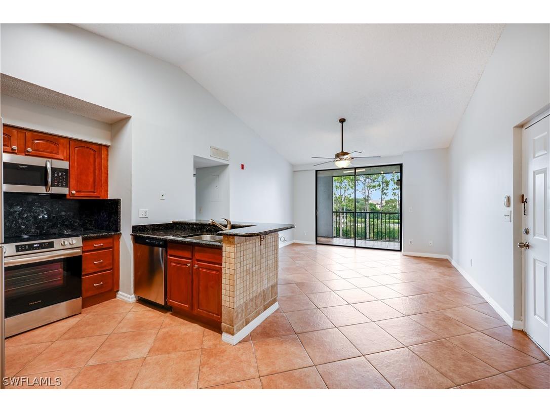 13545 Eagle Ridge Drive #834 Fort Myers FL 33912 224062879 image1