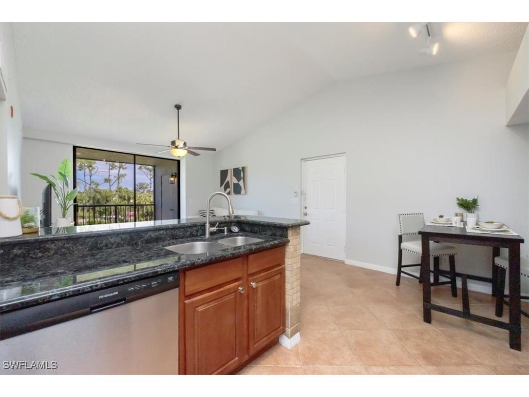 13545 Eagle Ridge Drive #834 Fort Myers FL 33912 225077559 image8