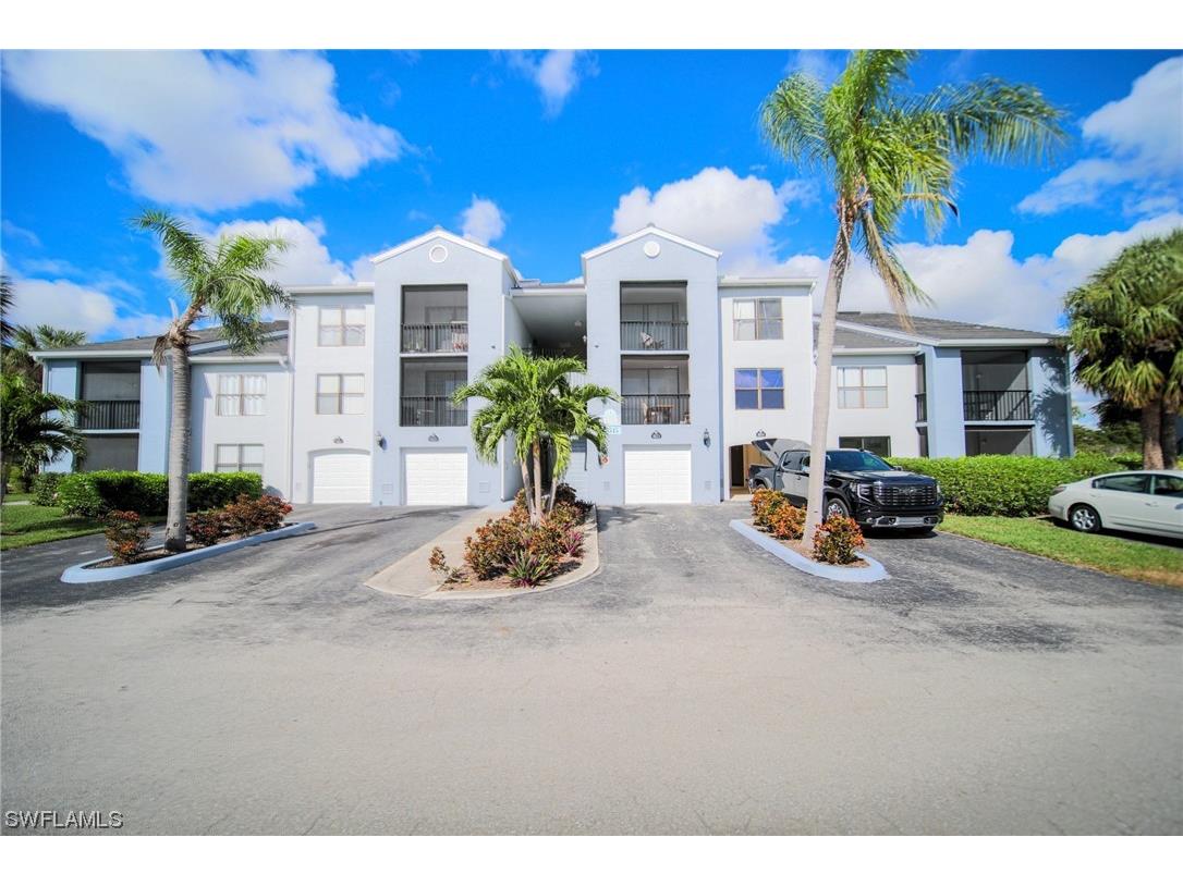 13545 Eagle Ridge Drive #836 Fort Myers FL 33912 223085548 image1
