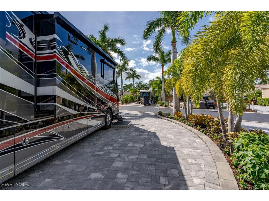 13547 Snook Circle Naples FL 34114 226001804 image21