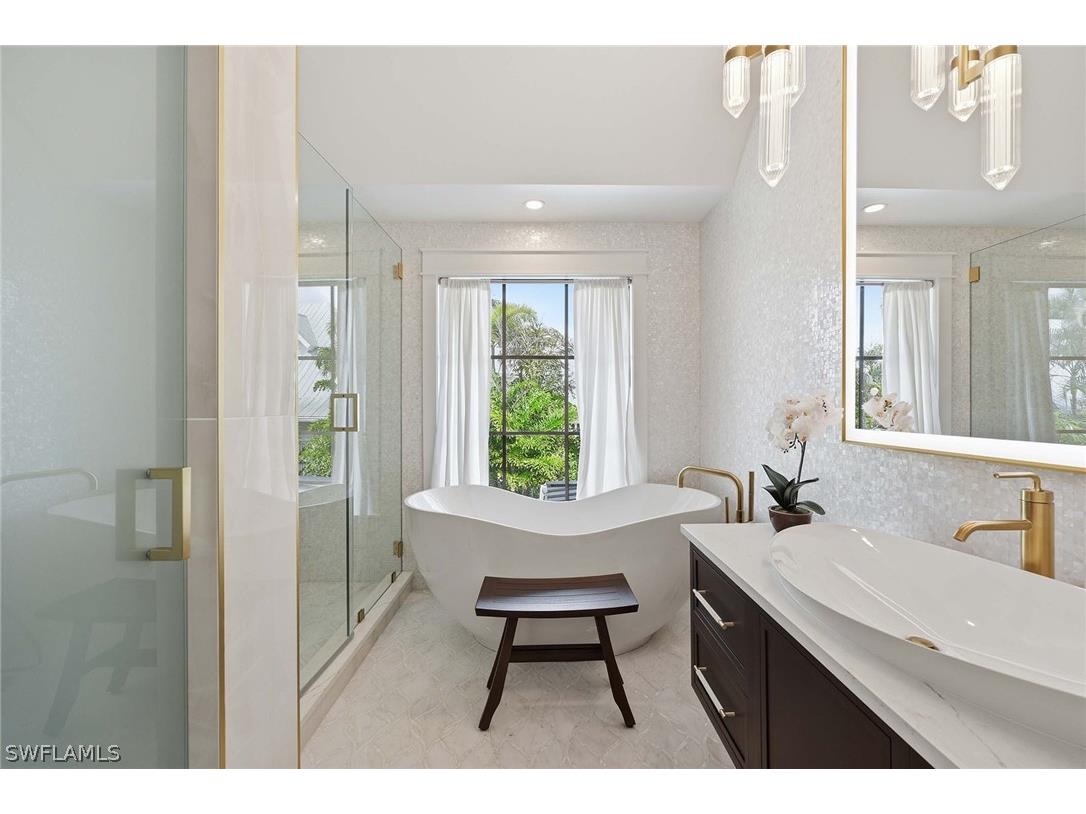 1355 4th Street S Naples FL 34102 226011370 image32