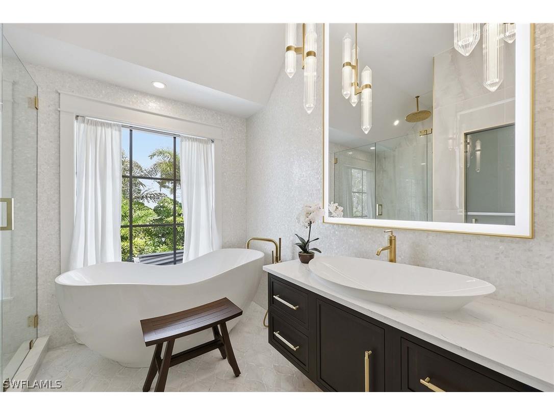 1355 4th Street S Naples FL 34102 226011370 image33