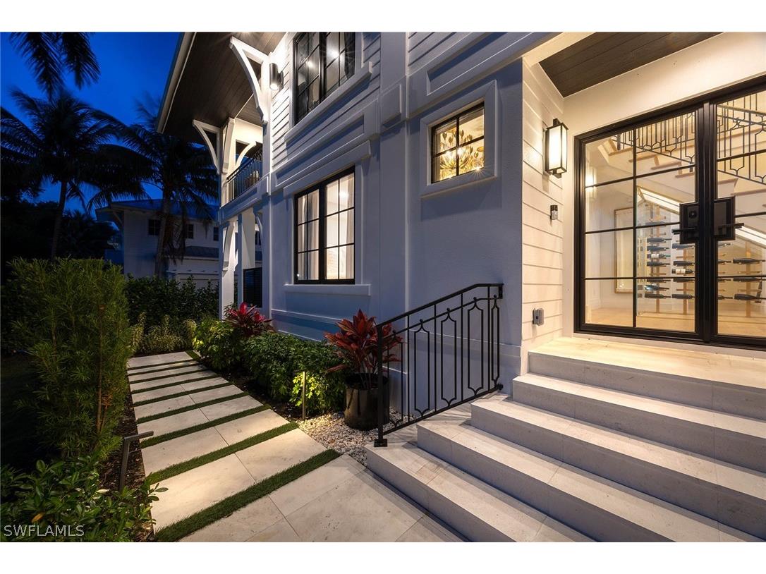 1355 4th Street S Naples FL 34102 226011370 image46