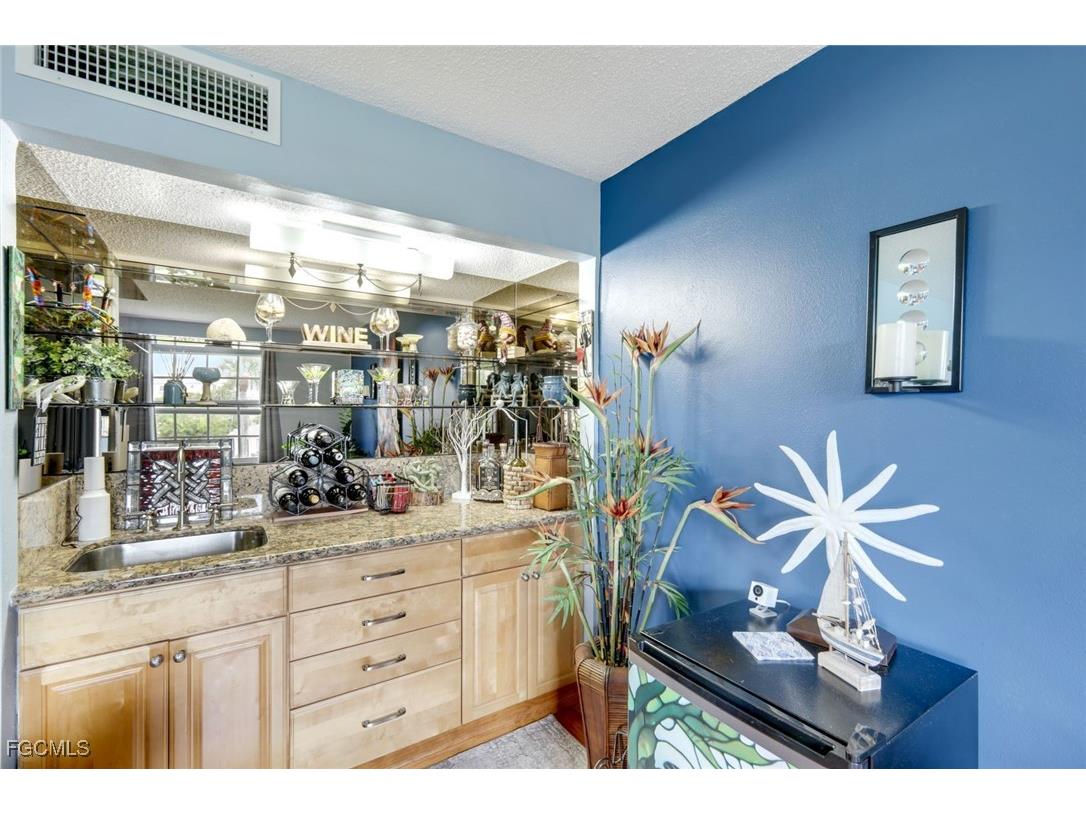 13551 Stratford Place Circle #202 Fort Myers FL 33919 2025016990 image12