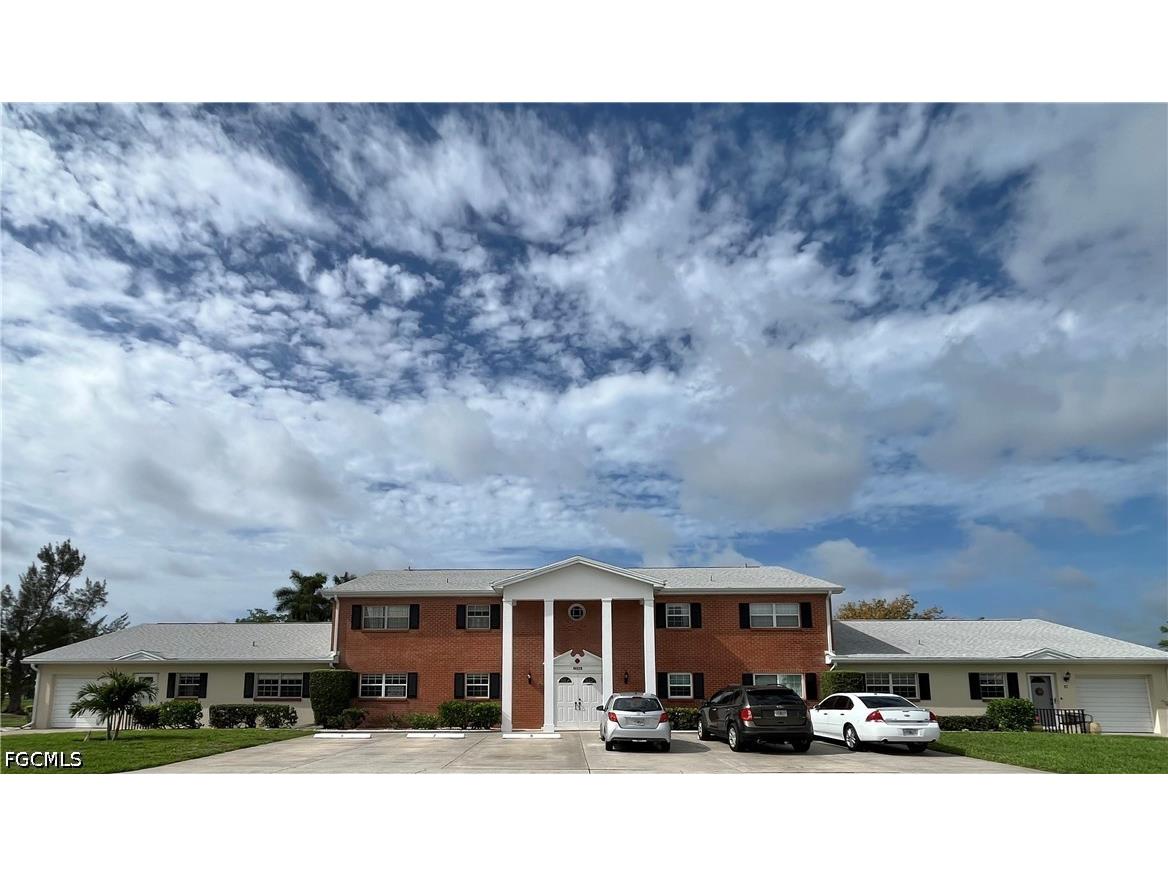 1356 Myerlee Country Club Boulevard #2 Fort Myers FL 33919 2026005185 image3