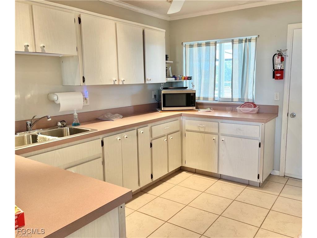 1356 Myerlee Country Club Boulevard #2 Fort Myers FL 33919 2026005185 image46